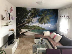 Отель Apartmani Ružica  Макарска 
